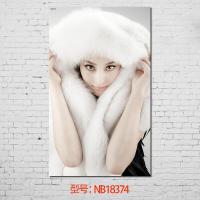 贴贴福 张馨予时尚写真海报明星偶像影视海报 宿舍贴画装饰画芯贴图相纸送双面胶十元 NB18374 50*30cm（客
