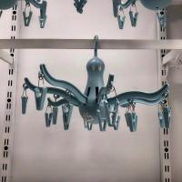 普利萨悬挂式晾衣架16个衣夹章鱼衣架塑料衣挂袜子夹