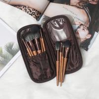 大佬甜er 化妆刷套装初学者全套散粉腮红眼影刷子10支装带包