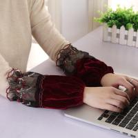 韩版秋冬绣花蕾丝袖套女短款套袖可爱成人防污袖头护袖筒女神用