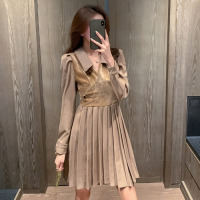 恋名媛潮妈孕妇装2021年春装新款高级感气质连衣裙春秋时尚高端百褶裙子孕妇裙