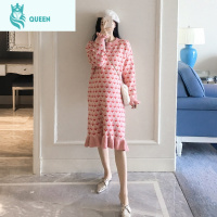 恋名媛孕妇春装连衣裙2021新款孕妇装春秋款爱心毛衣中长款荷叶边鱼尾裙孕妇裙