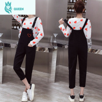 恋名媛孕妇春装套装2021新款网红时尚爱心长袖T恤+爱心绣花背带裤女装孕妇装