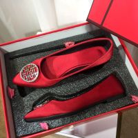 恋名媛婚鞋女新娘鞋2020年新款平底红色秀禾服中式孕妇结婚大码41一43码孕妇鞋