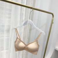 YUNWUXIN巨舒服 软糯Q弹乳胶罩杯光面裸感无钢圈薄杯搭扣款内衣文胸胸罩