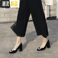 粗跟单鞋女2020春款春季新款方根圆头方扣中跟工作鞋黑色高跟鞋女 广赫