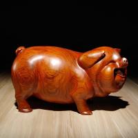 花梨木刻猪摆件十二生肖可爱猪家居客厅桌面摆设红木刻工艺品