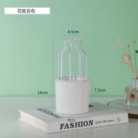 北欧风格摆件客厅装饰花插花陶瓷餐桌花器简约ins瓷瓶白色小花瓶