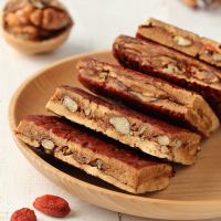 枣仁派红枣夹核桃特级新疆抱抱果真空小装枣夹核桃