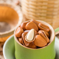 新货现炒开口松子大颗粒连薄壳东北红松子坚果食炒货