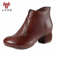 公牛乐途2020复古手工短靴女头层牛皮春秋单靴中粗跟马丁靴民族风加绒妈妈棉鞋
