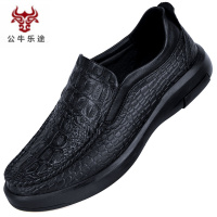 公牛乐途2020男士休闲皮鞋真皮软皮软底鳄鱼纹懒人鞋一脚蹬中年爸爸新款休闲鞋