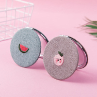 便携式迷你随身镜携带可爱化妆镜学生小号折叠双面圆形方形小镜子