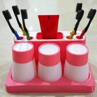 1/2/3口之家牙刷架洗漱套装情侣牙膏架漱口杯牙刷盒刷牙杯架台式 三人纯粉色