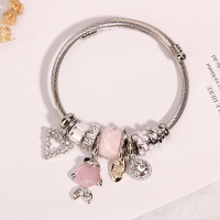 美芙仁 时尚DIY珠子手链女小众设计百搭手镯韩版多元素小金鱼吊坠手环潮