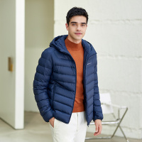 坦博尔2021新品羽绒服男士短款轻薄连帽时尚渐变色保暖秋冬外套潮TA210221