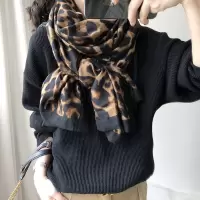 盛世尼曼围巾女百搭春秋欧美风豹纹撞色轻薄棉麻长款丝巾防晒春季披肩纱巾