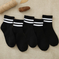 盛世尼曼白色黑边袜子日系学院风韩版潮流棒球季条纹双杠长款黑白男袜薄。