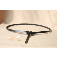 盛世尼曼黑白红色简约百搭毛衣细腰带女士皮配连衣裙装饰裙带带打结