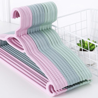 家用卧室衣柜塑料衣架