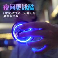 指尖陀螺 会发光的感应式回旋飞行陀螺 节日礼物优选