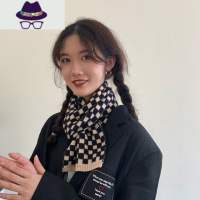 黑白棋盘格子韩版短款小围巾 女秋冬季ins针织保暖围脖学生潮可爱 FISH BASKET