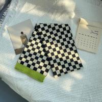 小众棋盘格子ins针织毛线围巾女秋冬季黑白百搭韩版学生保暖围脖 FISH BASKET