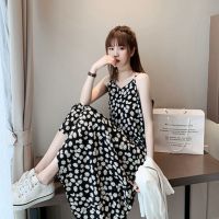 小雏菊碎花连衣裙仙女显瘦裙子超仙森系法式吊带少女裙2020年新款