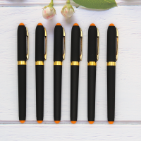 1.0大容量中性笔笔芯0.7商务办公签字笔0.5学生碳素笔练字书法笔