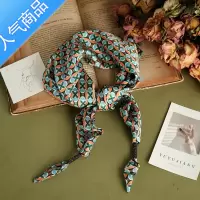 SUNTEK小耳出品缎面三角巾丝巾秋季复古港风印花薄款时尚披肩围巾女
