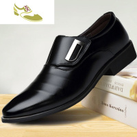 喻娄品牌男装黑色皮鞋潮男休闲皮鞋韩版时尚大码尖头正装皮鞋套脚工作皮鞋男士低帮鞋