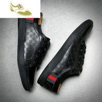 喻娄品牌休闲鞋皮鞋真皮小黑鞋韩版潮流男士板鞋休闲男鞋英伦百搭潮男鞋子