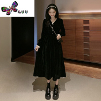语娄高级感早秋装赫本风小黑裙生日晚礼服黑色金丝绒打底连衣裙女