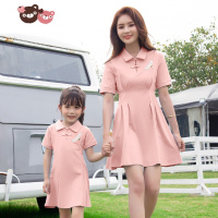 绿彩虹光国风亲子装春一家三四口装2022新款潮全家装母女装裙子洋气沙滩装