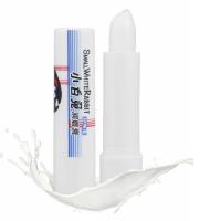 前100名价一支装 小白兔润唇膏 奶糖牛奶味保湿滋润 学生孕妇可用 可吃食用护唇膏