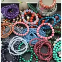 海蓝宝碧玺石榴石紫黄绿白水晶手链樱花南红玛瑙橙黑灰蓝月光手串