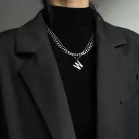 新款W字母吊坠毛衣链项链女潮ins嘻哈卫衣链子装饰配饰男