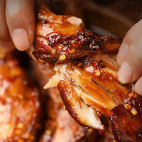 麻辣兔腿三只特产冷吃兔手撕兔零食小吃熟食