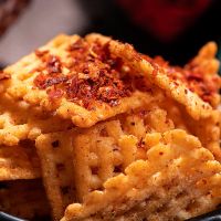 超低价锅巴零食花椒麻辣网红锅巴批发整箱散装大米锅巴