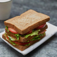 [饱腹代餐]全麦面包早餐吐司片无糖精黑麦热量代餐饱腹零食