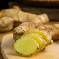 湛航 老姜生姜批发大黄姜现挖土姜母姜月子姜仔姜水洗新鲜蔬菜