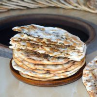 真空包装梅干菜扣肉烧饼薄饼代餐肉饼好吃的零食小吃锅盔