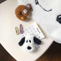 FLOWERZZZ/日本非常可爱的小胸针小挂件chic包包挂件毛绒玩具北欧 史努比胸针挂件1只