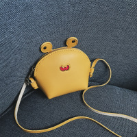 爱小螃蟹斜跨包潮流迷你配饰包韩版单肩包斜挎女百搭简约挺立有型 黄色