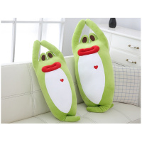 爱心嘟嘴青蛙抱枕儿童生日毛绒玩具礼品