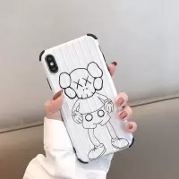 Kaws苹果xr手机壳红iphoneXR潮牌XR硅胶保护套限量版防摔个性创意女款可爱动漫时尚暴力 XRkaws全身熊白色