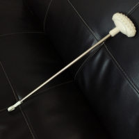 拉杆可作按摩捶使用 一物两用 贴心省力