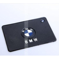 汽车防滑垫装饰品摆饰导航车上防滑垫女名图车载硅胶垫大众强力粘贴