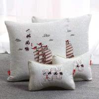 汽车抱枕后窗头枕颈一对枕垫腰靠枕头坐垫新款四件套车内个性卡通