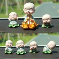 车载装饰品摆件中控台小和尚创意网红新款汽车内用品大全高档男士